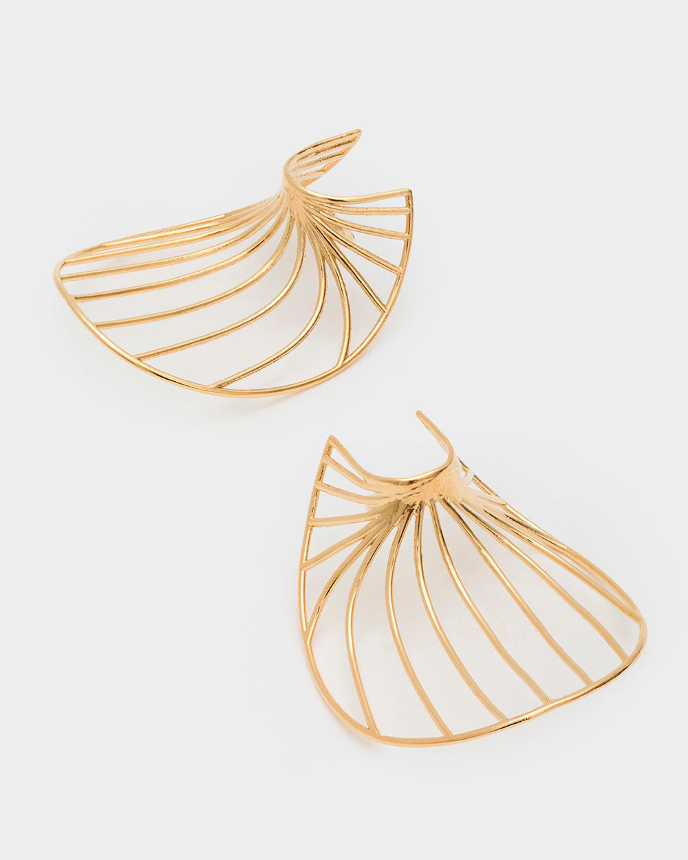EATHER EARCUFFS